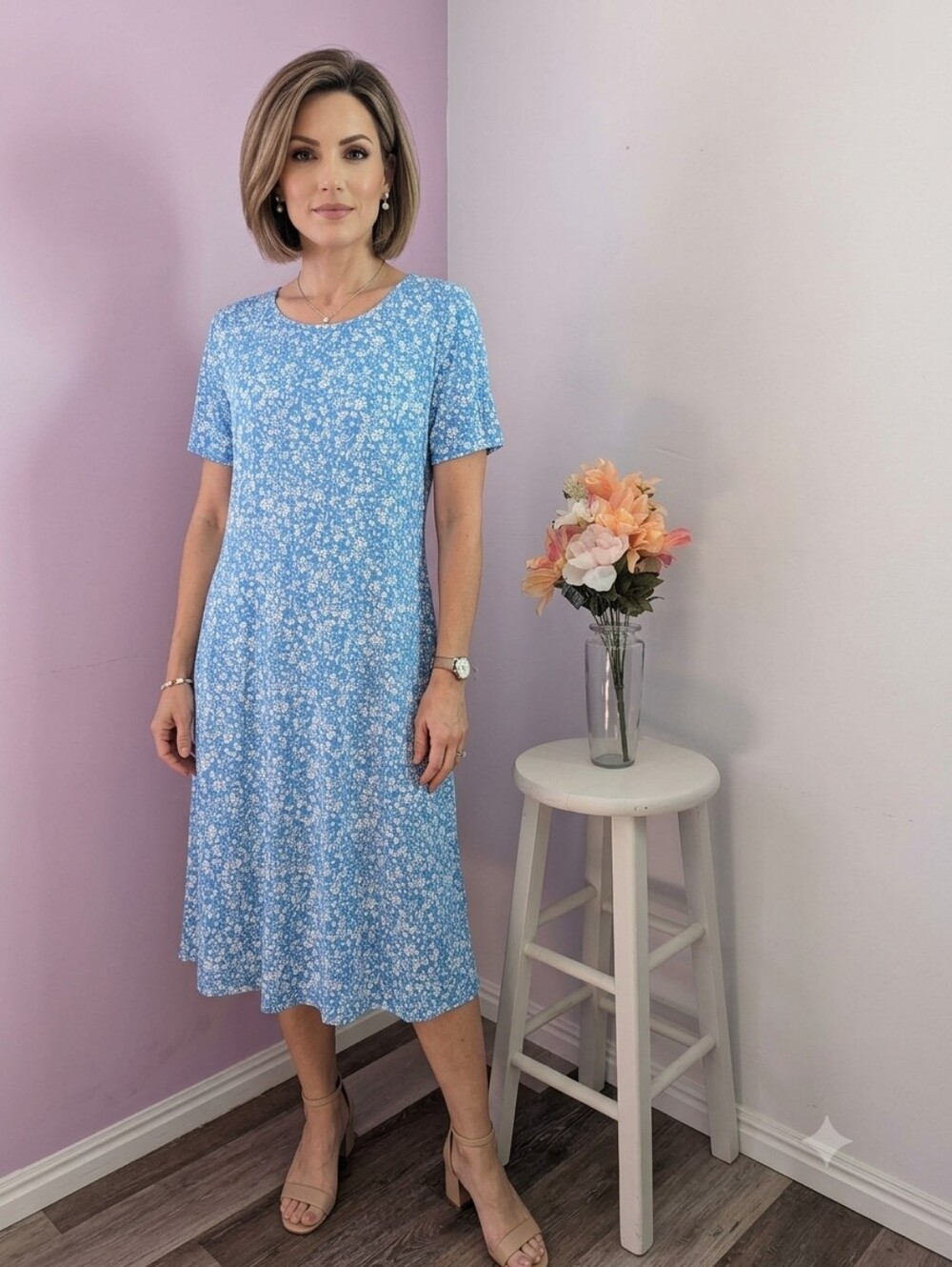 Floral Short Sleeve Casual Dress (New with Tags - Size M)